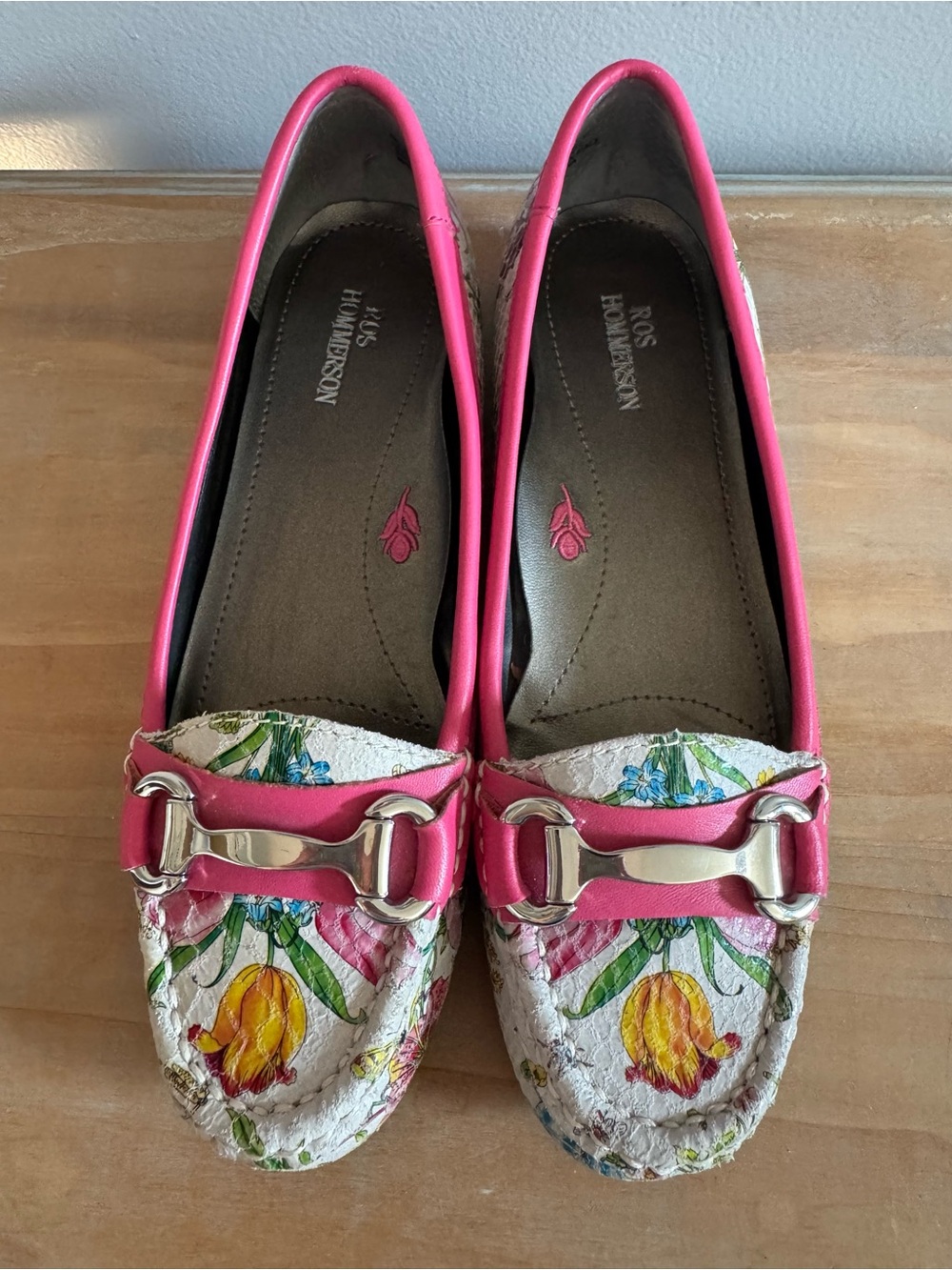 Tailored & Timeless the Regina by Ros Hommerson Floral Leather Loafers Size 6.5